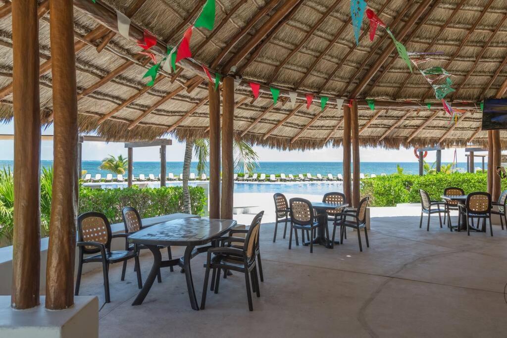 Reef Beachfront 3Bdr Apartment By Casa Paraiso Cancún Buitenkant foto